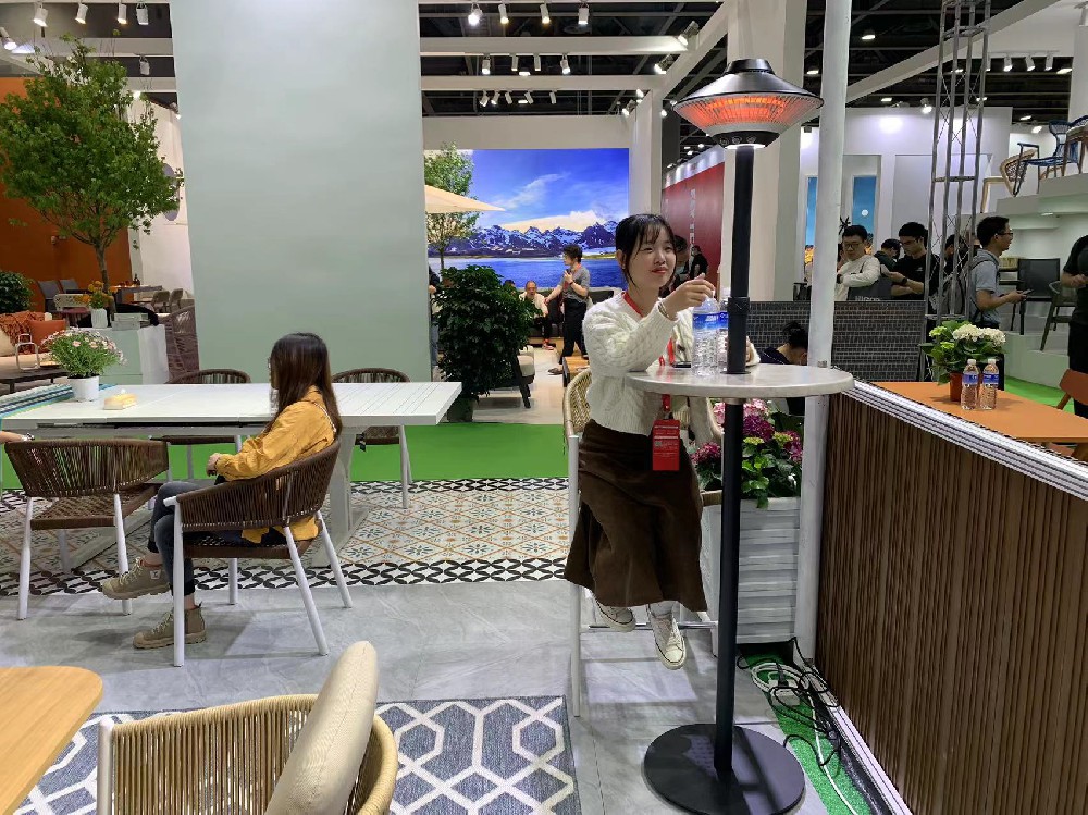 Warmwatcher outdoor electric heater shows on 51st Guangzhou CIFF